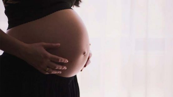 单身女性或男性是否可以美国试管婴儿？